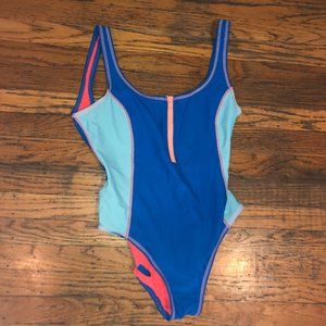 Sporty, low back, one-piece bathing suit